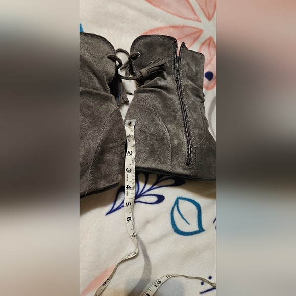 White Mountain boots size 6.5 - Picture 5 of 11